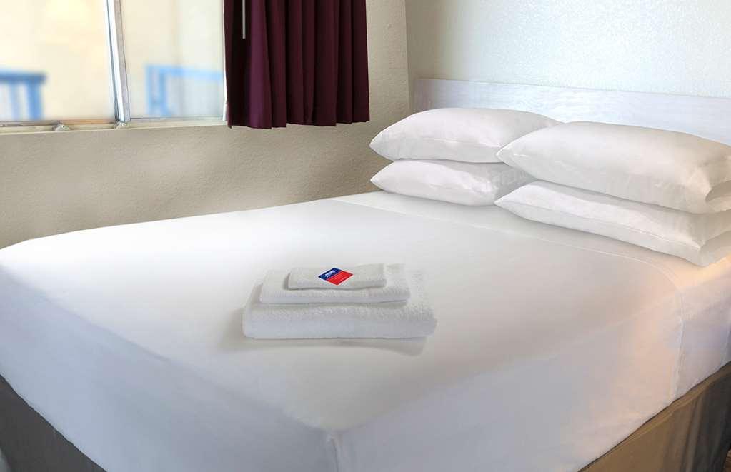 Americas Best Value Inn Avenel Woodbridge Bilik gambar