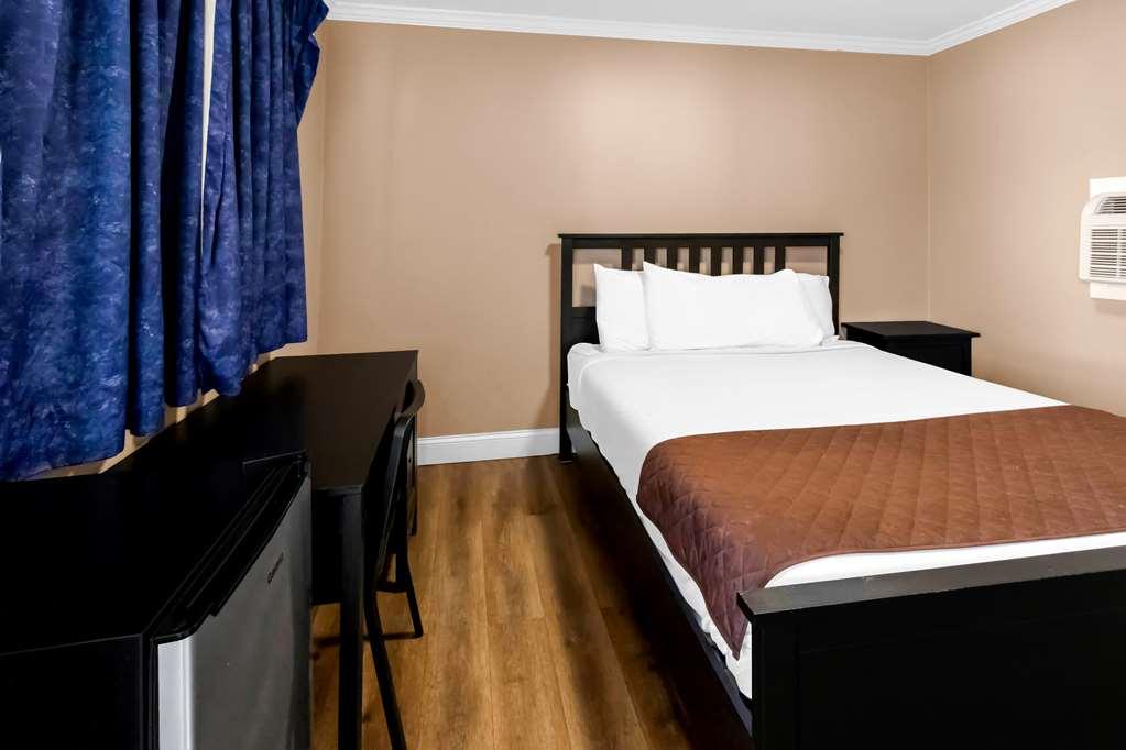 Americas Best Value Inn Avenel Woodbridge Bilik gambar