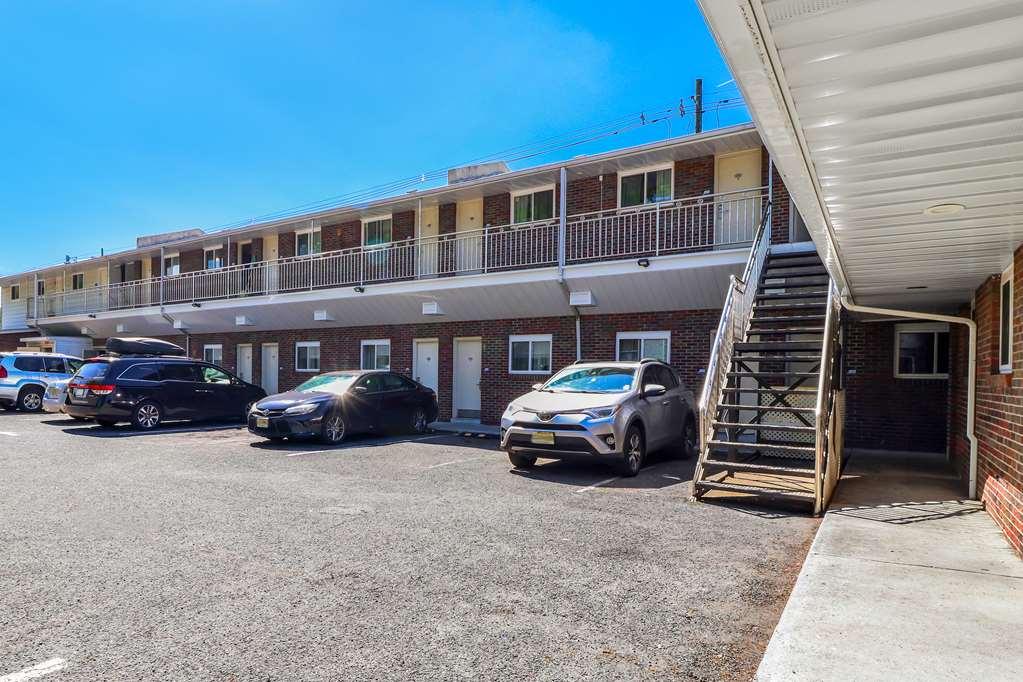 Americas Best Value Inn Avenel Woodbridge Luaran gambar