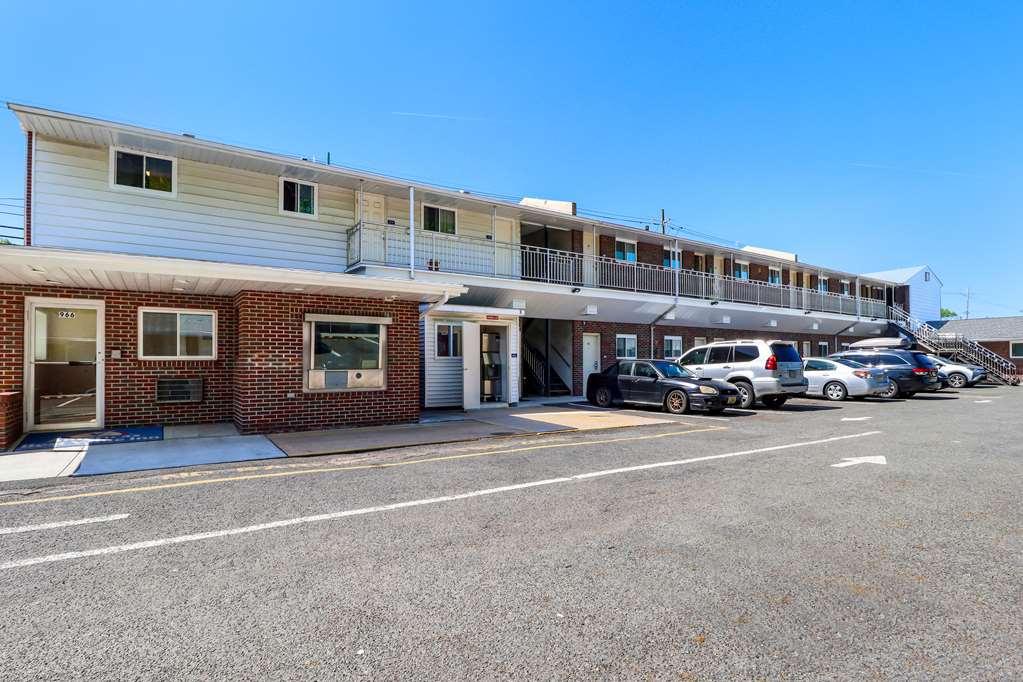 Americas Best Value Inn Avenel Woodbridge Luaran gambar